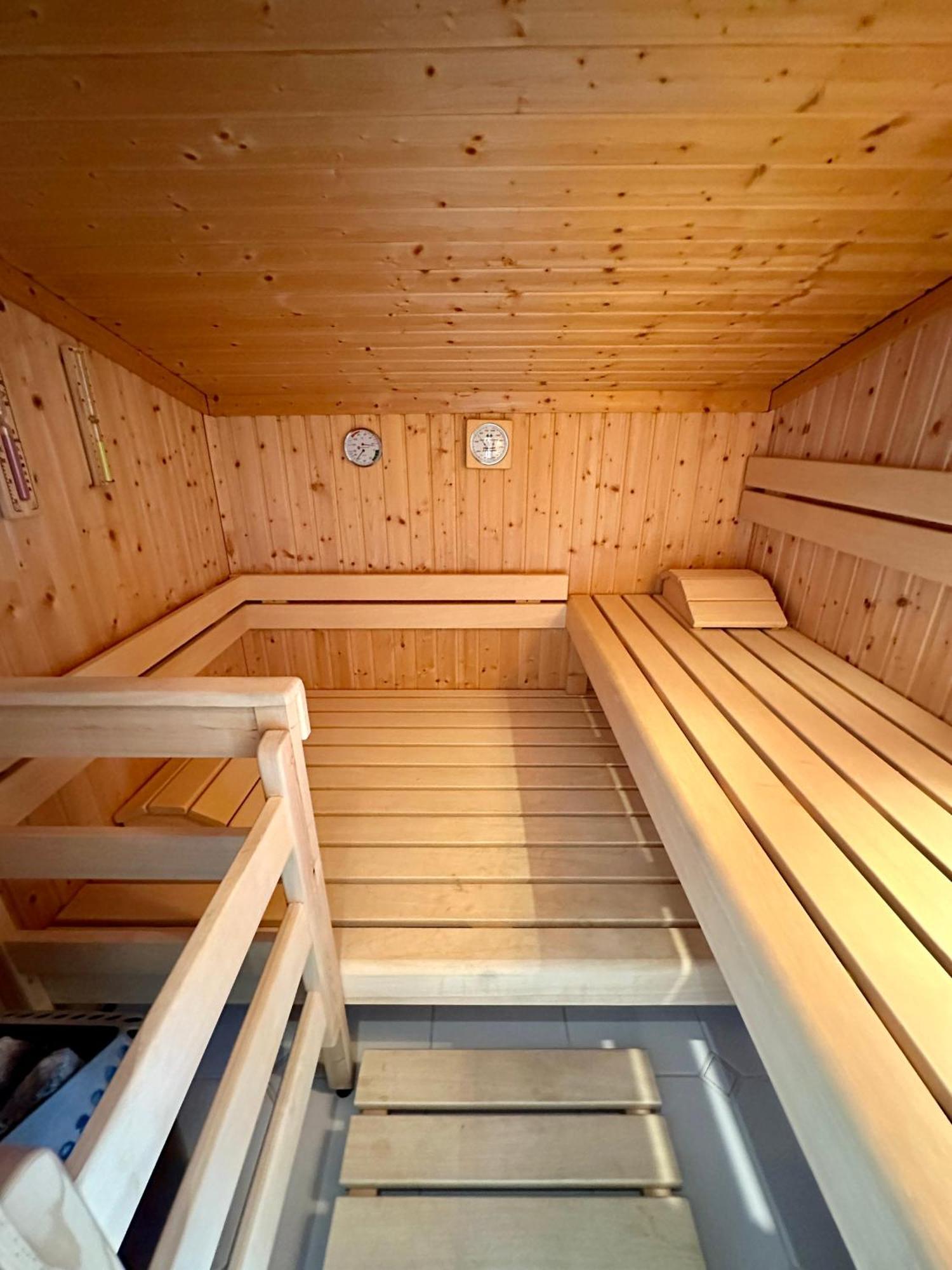 17Er Apartment Mit Sauna Und Privater Garage モントゼー エクステリア 写真